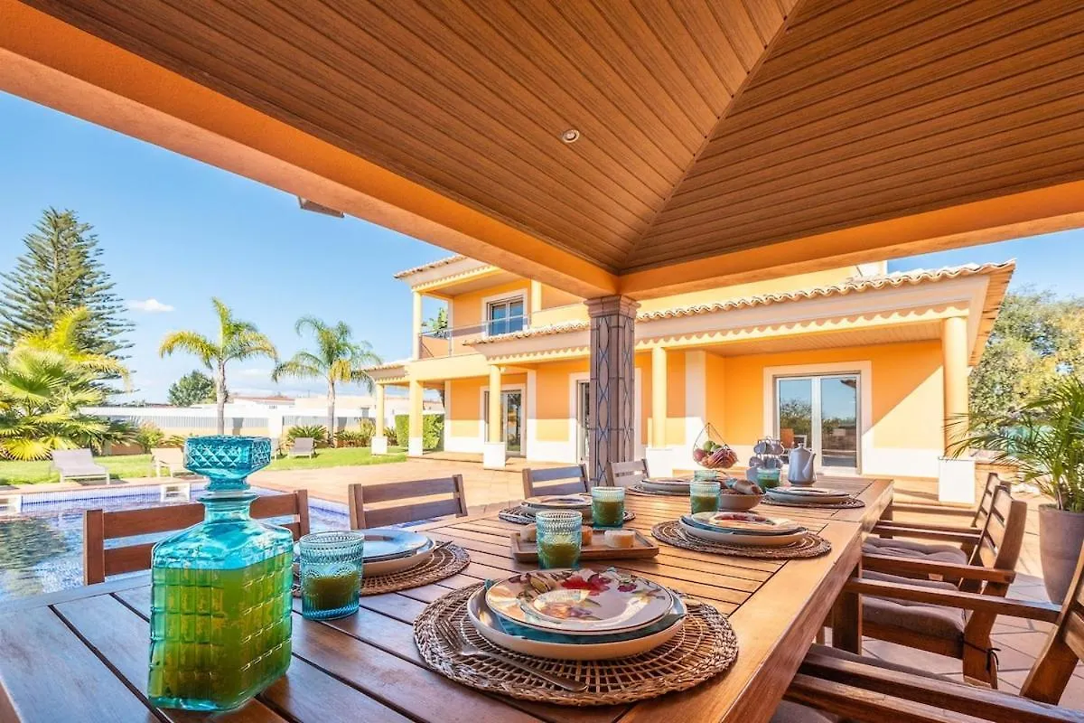 Villa Simao Guia  Holiday home